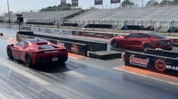 «Άγαλμα» η Ferrari SF90 από το Tesla Model S Plaid (+video)