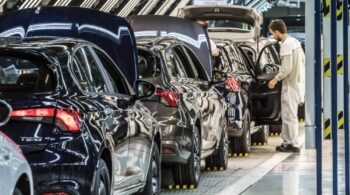 Ρεκόρ δισεκατομμυρίων οι εξαγωγές αυτοκινήτων από την Τουρκία