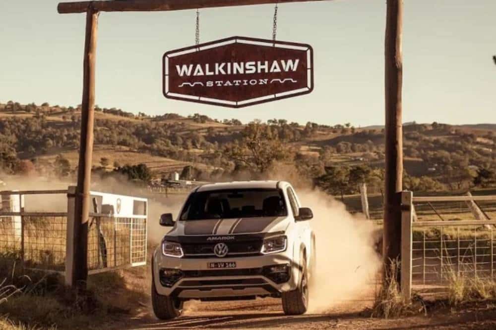 https://cdn.autogreeknews.gr/wp-content/uploads/2026/02/vw-amarok-w680-03.jpg