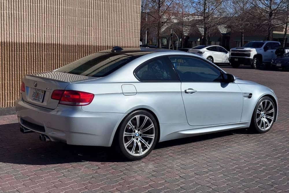 https://cdn.autogreeknews.gr/wp-content/uploads/2026/03/2010-bmw-m3-coupe-fails-to-sell-11.jpg