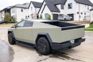 2025-Tesla-Cybertruck-Long-Range-RWD-Sale-9-2048×1