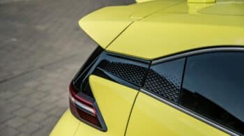 «Διαστημικό» νέο αυτοκίνητο από 17.290 ευρώ