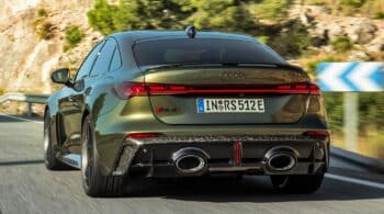 «Φθηνότερο» στην Ελλάδα το νέο Audi RS 5 από τη BMW M3