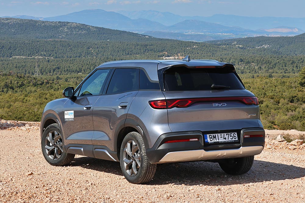 https://cdn.autogreeknews.gr/wp-content/uploads/2026/03/BYD-ATTO-2-Comfort-5.jpg