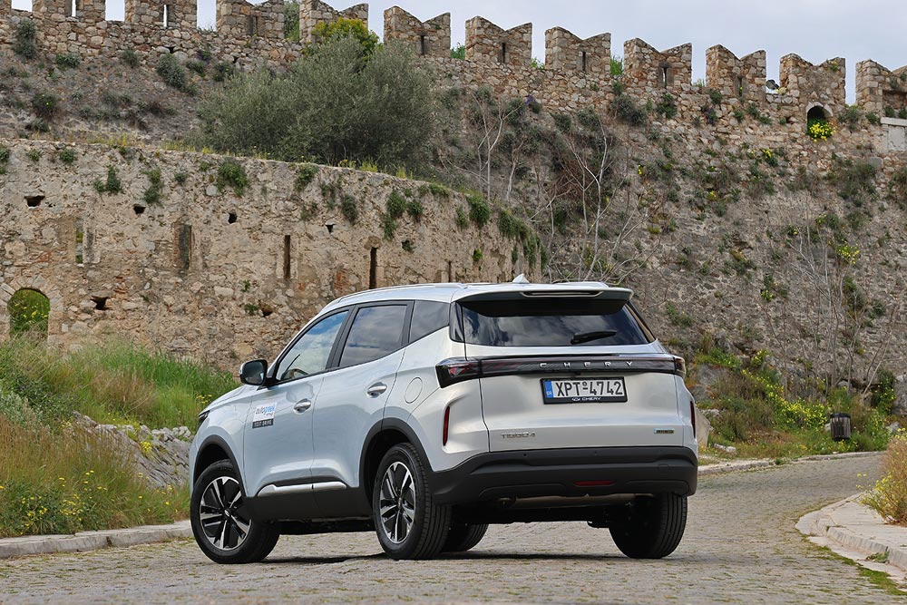 https://cdn.autogreeknews.gr/wp-content/uploads/2026/03/Chery-Tiggo-4-Hybrid-Nauplio-13.jpg