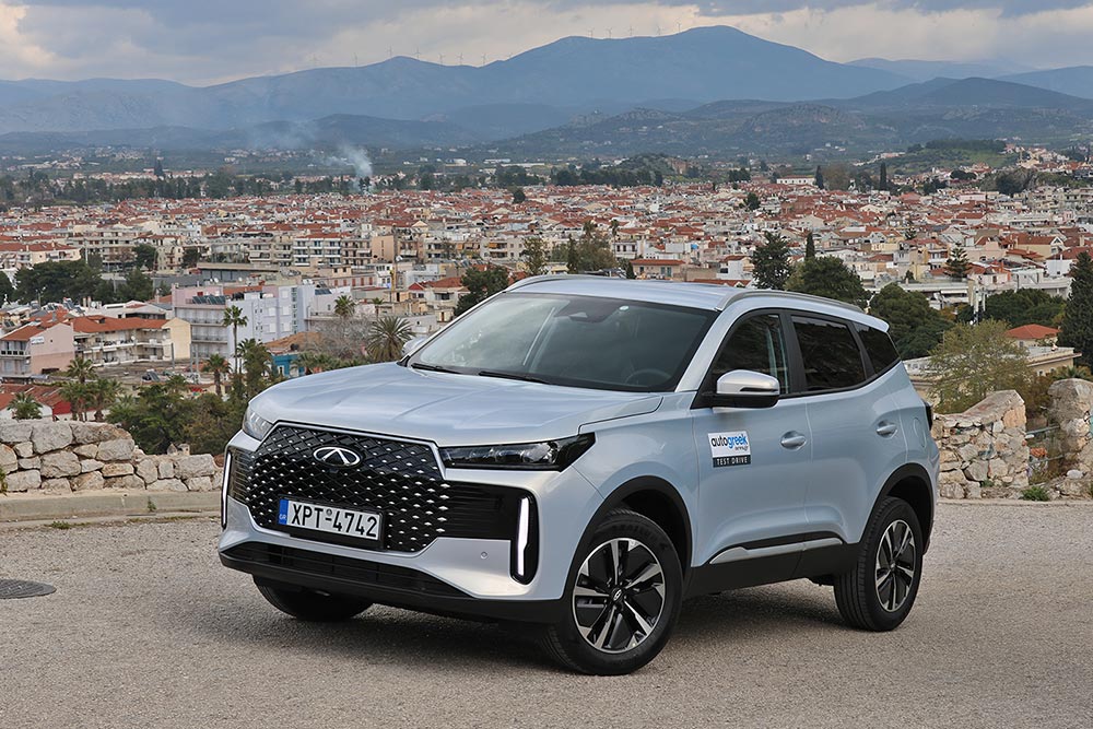 https://cdn.autogreeknews.gr/wp-content/uploads/2026/03/Chery-Tiggo-4-Hybrid-Nauplio-19.jpg