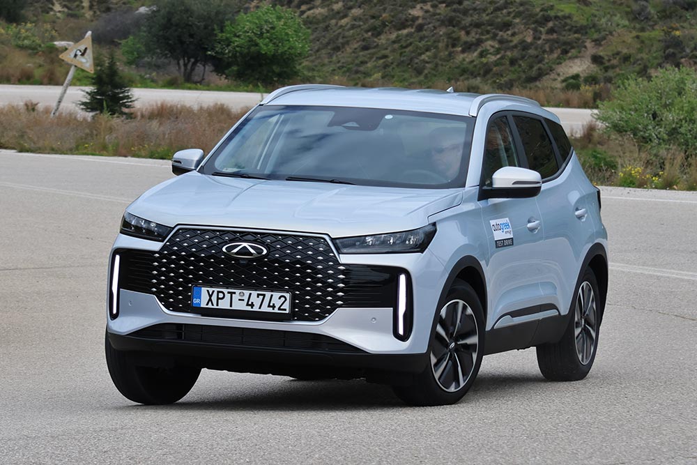 https://cdn.autogreeknews.gr/wp-content/uploads/2026/03/Chery-Tiggo-4-Hybrid-Nauplio-34.jpg