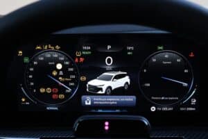 Chery Tiggo 7 PHEV interior (16)