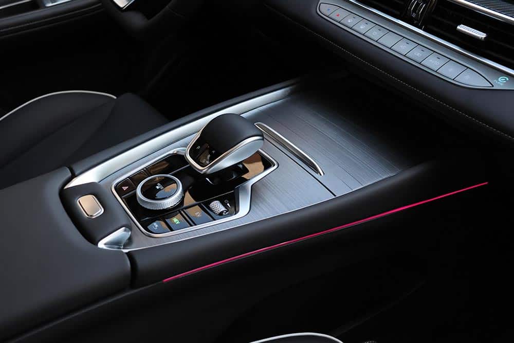 https://cdn.autogreeknews.gr/wp-content/uploads/2026/03/Chery-Tiggo-7-PHEV-interior-18.jpg