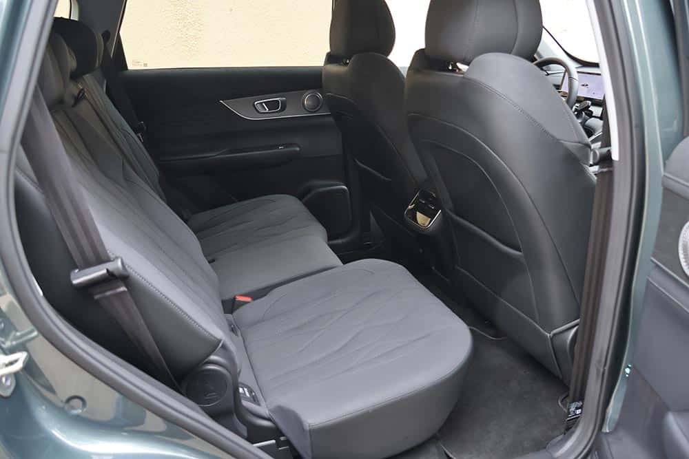 https://cdn.autogreeknews.gr/wp-content/uploads/2026/03/Chery-Tiggo-8-PHEV-23.jpg