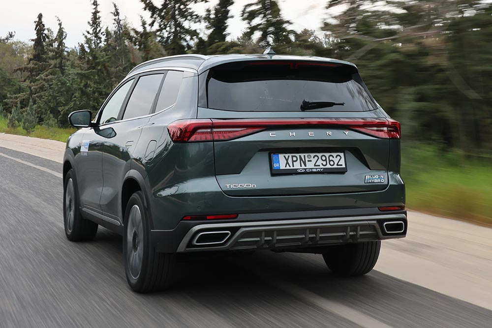 https://cdn.autogreeknews.gr/wp-content/uploads/2026/03/Chery-Tiggo-8-PHEV-4.jpg
