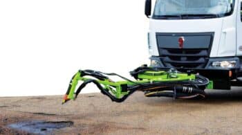 Το φορτηγό που φτιάχνει λακκούβες σε λίγα λεπτά (+video)