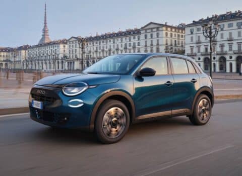 Νέο αμιγώς βενζινοκίνητο Fiat 600 Petrol Turbo 100 HP