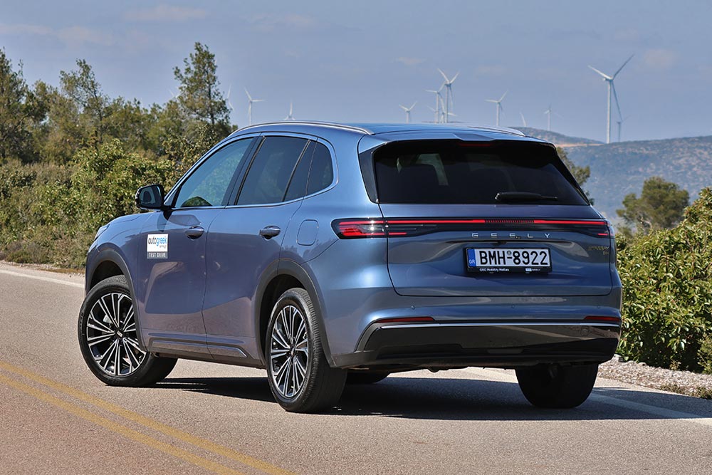 https://cdn.autogreeknews.gr/wp-content/uploads/2026/03/Geely-Starray-EM-i-12.jpg