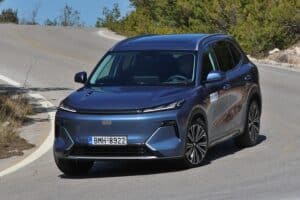 Geely Starray EM-i (14)