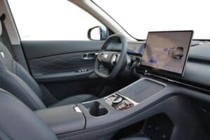Geely Starray EM-i interior (14)