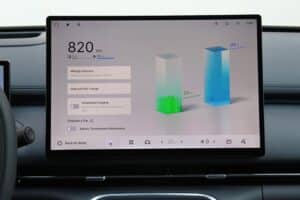 Geely Starray EM-i interior (7)