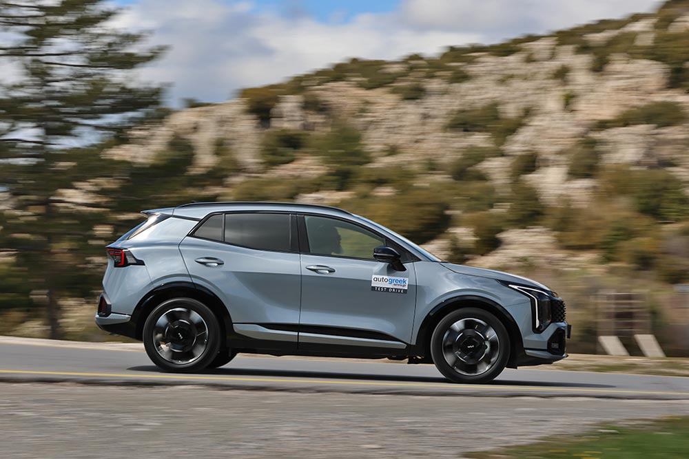 https://cdn.autogreeknews.gr/wp-content/uploads/2026/03/Kia-Sportage-MY26-18.jpg