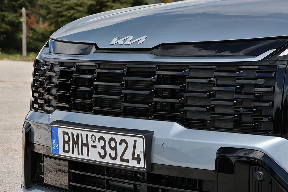 https://cdn.autogreeknews.gr/wp-content/uploads/2026/03/Kia-Sportage-MY26-24.jpg