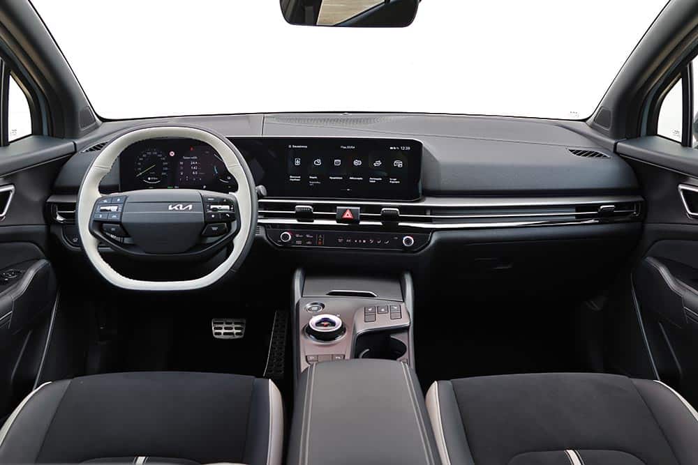 https://cdn.autogreeknews.gr/wp-content/uploads/2026/03/Kia-Sportage-MY26-interior-1.jpg
