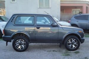 Lada-Niva-Legend-Urban-2