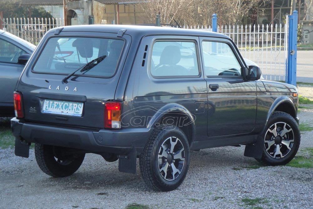 https://cdn.autogreeknews.gr/wp-content/uploads/2026/03/Lada-Niva-Legend-Urban-3.jpg