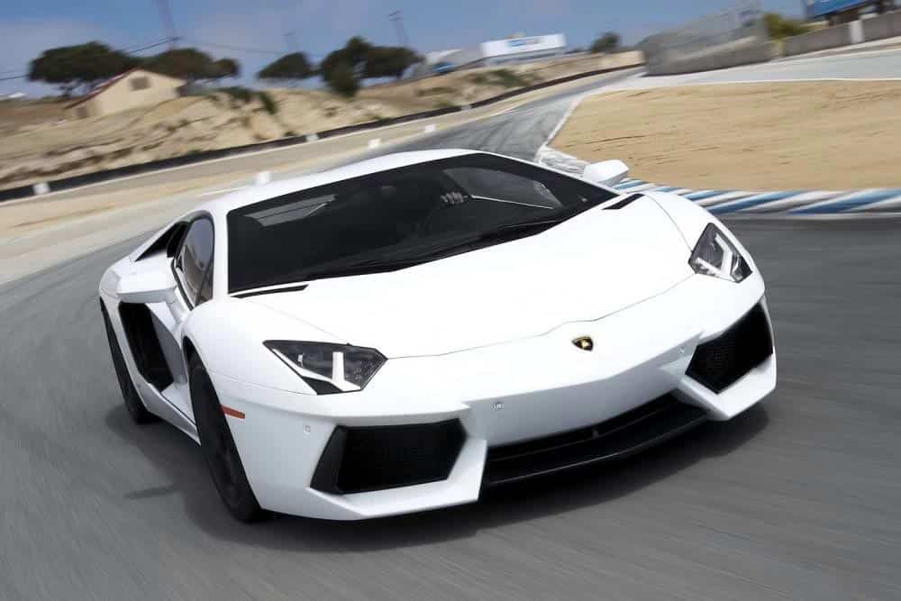 Εξάρτημα 1.100 ευρώ Lamborghini αλλάχτηκε με άλλο Ford των 35