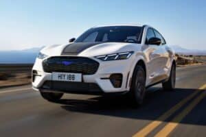 MUSTANG_MACH_E_GT_CS_1