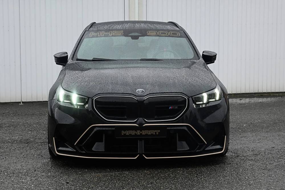 https://cdn.autogreeknews.gr/wp-content/uploads/2026/03/Manhart-BMW-M5-Touring-MH5-900E-9-2048x1366-1.jpg