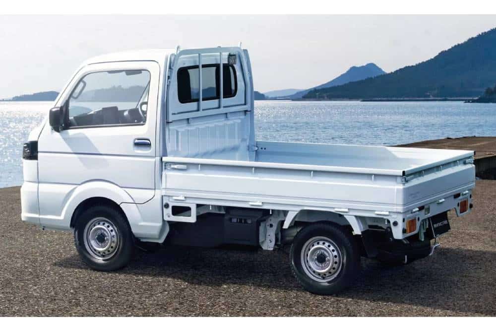 https://cdn.autogreeknews.gr/wp-content/uploads/2026/03/Mitsubishi-Minican-Truck-5-2048x832-1.jpg