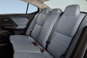 Nissan-Versa-2026-7