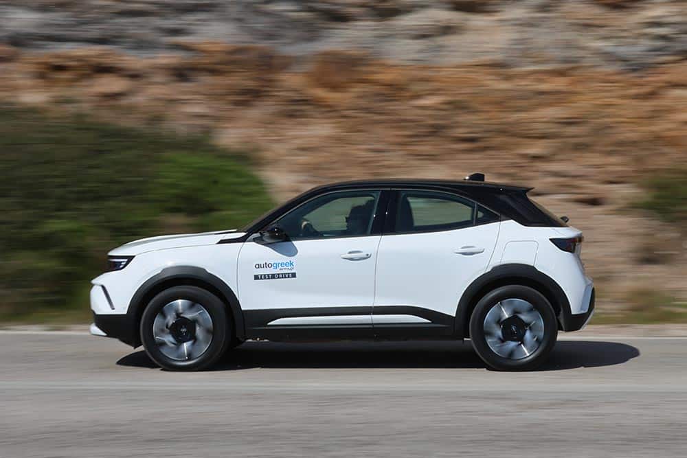 https://cdn.autogreeknews.gr/wp-content/uploads/2026/03/Opel-Mokka-1.2-Hybrid-145-21.jpg