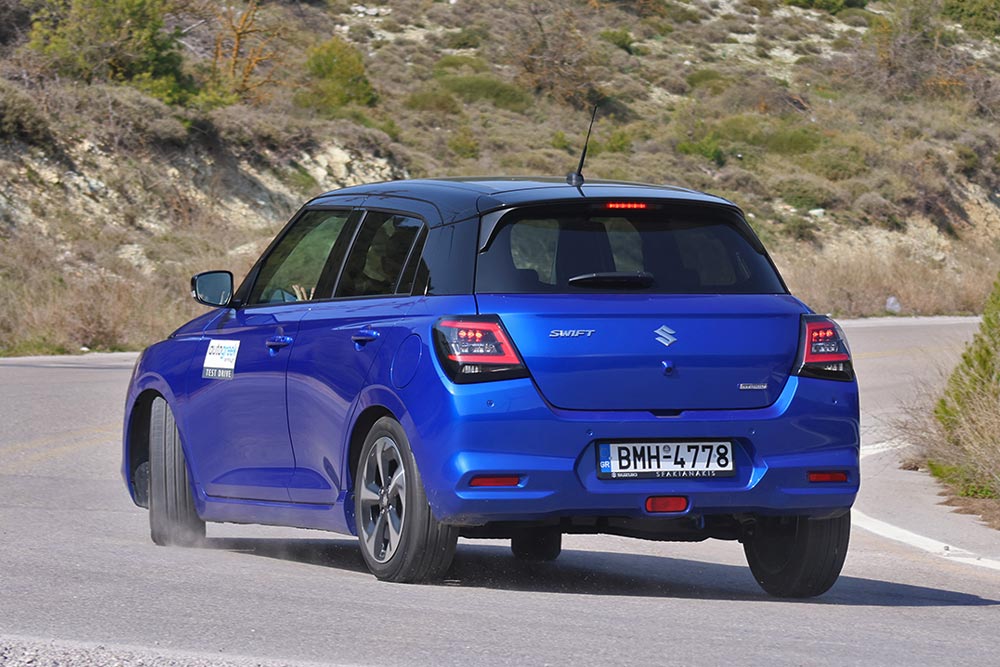 https://cdn.autogreeknews.gr/wp-content/uploads/2026/03/Suzuki-Swift-2026-11.jpg
