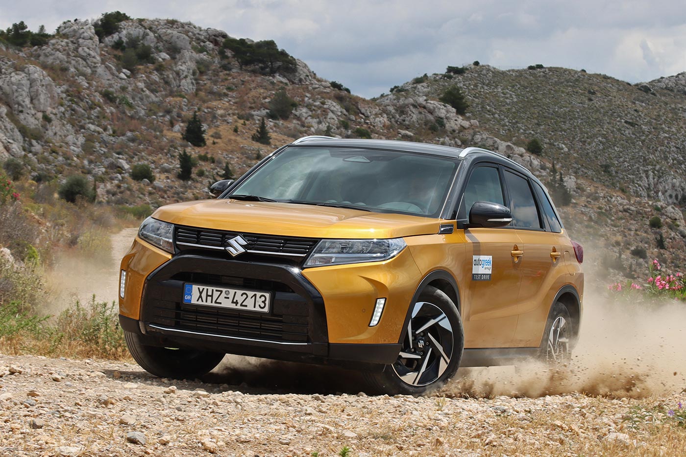 https://cdn.autogreeknews.gr/wp-content/uploads/2026/03/Suzuki-Vitara-off-road.jpg