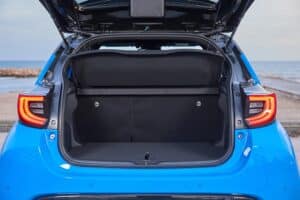 Toyota-Yaris-2024-(2)