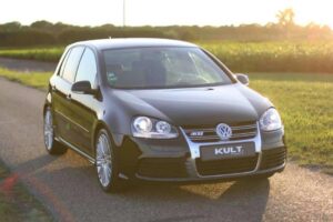 «Σενιέ» VW Golf R32 για λάτρεις του χειροκίνητου και του V6