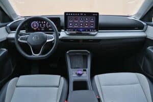 VW T-Roc 2026 interior (1)