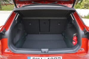 VW T-Roc 2026 interior (22)