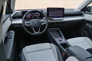 VW T-Roc 2026 interior (3)