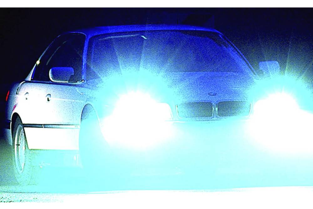 Πώς να μη μας «βγάζουν τα μάτια» τα φώτα των απέναντι;