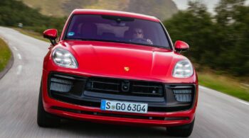 Κατέρρευσαν οι πωλήσεις της Porsche