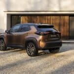 1920_yariscross_highgrade_preciousbronze_static-04 (1)