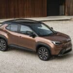 1920_yariscross_highgrade_preciousbronze_static-12 (1)