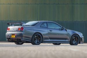 2002-nissan-skyline-gt-r-crs-by-nismo (1)