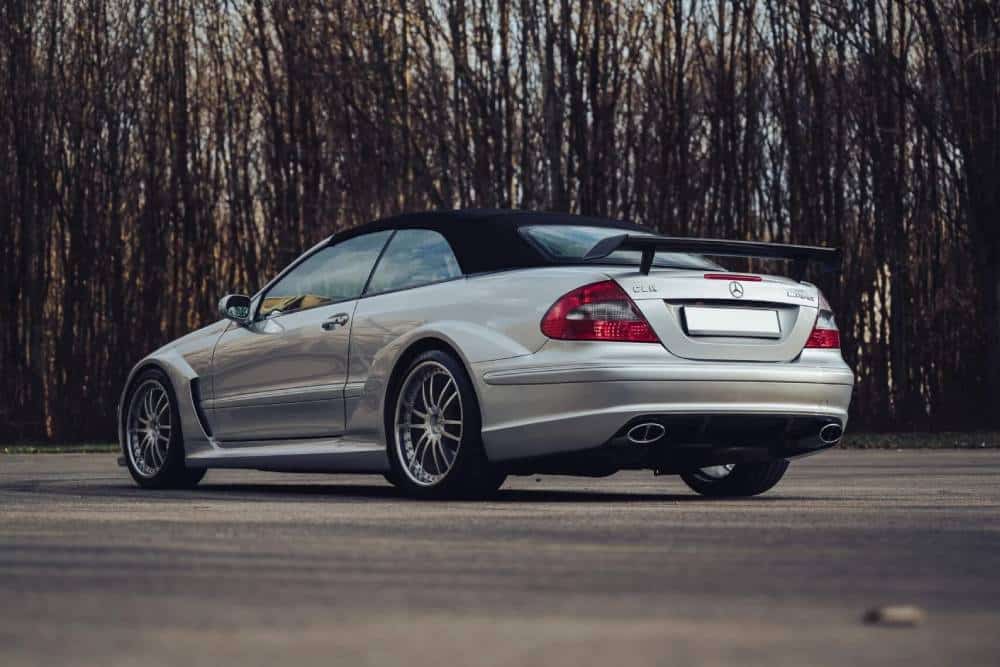 https://cdn.autogreeknews.gr/wp-content/uploads/2026/04/2006-Mercedes-CLK-DTM-AMG-Cabriolet-8-2048x1362-1.jpg