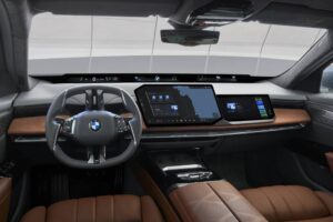 2027-BMW-7-Series-FL-0023