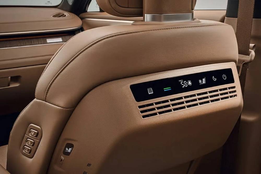 https://cdn.autogreeknews.gr/wp-content/uploads/2026/04/2027-Hyundai-Grandeur-Interior-39-2048x927-1.jpg