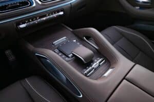 2027-mercedes-benz-gls (8)