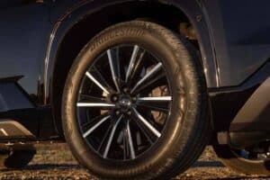 2027-subaru-getaway (3)