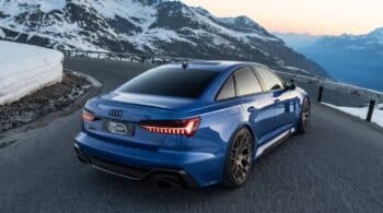 «Κουρσάρος» Audi RS 6 είναι ταχύτερος από Bugatti Chiron!